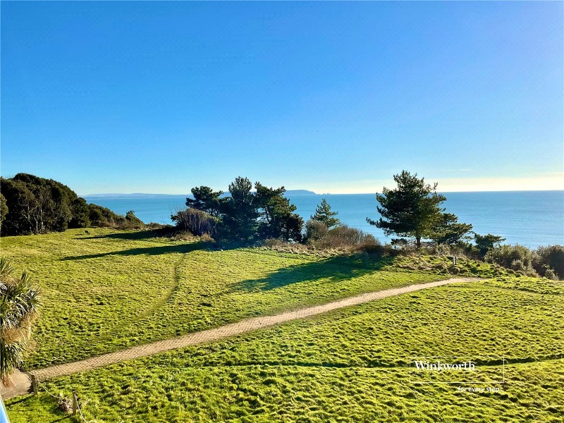 Beacon Drive, Highcliffe, Christchurch, BH23