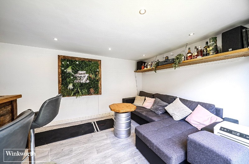 Hillary Road, Basingstoke, Hampshire, RG21