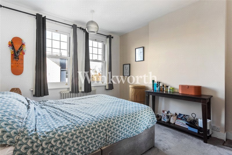 Park Avenue, London, N13