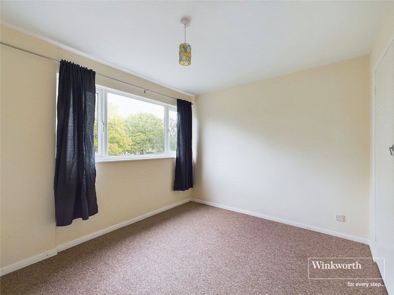 Wallace Close, Woodley, Reading, Berkshire, RG5