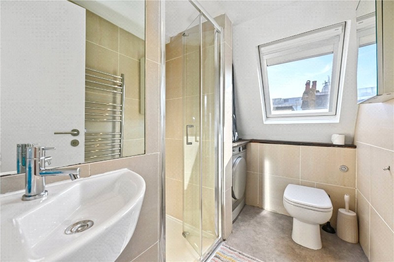 New Row, London, WC2N