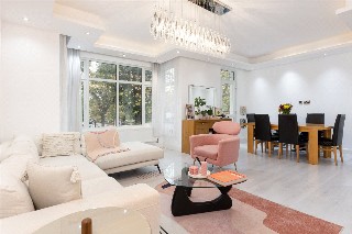 Southfield Road, London, W4