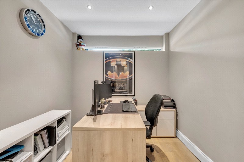 Abinger Mews, London, W9