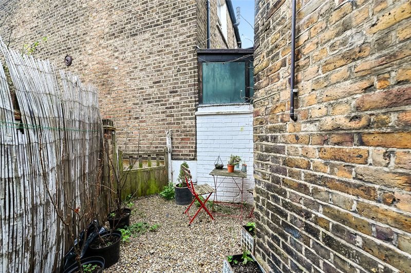 Caxton Road, London, W12