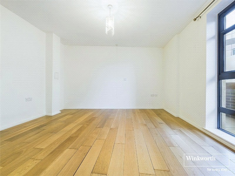 Kennet Street, Reading, Berkshire, RG1