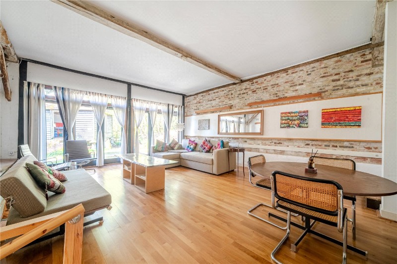 Chamber Lane, Farnham, Surrey, GU10