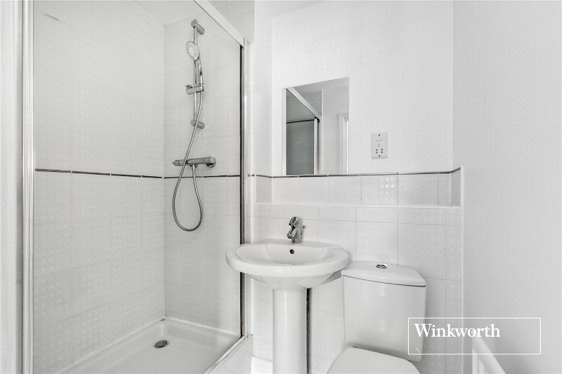 Shillingford Close, Mill Hill East, London, NW7