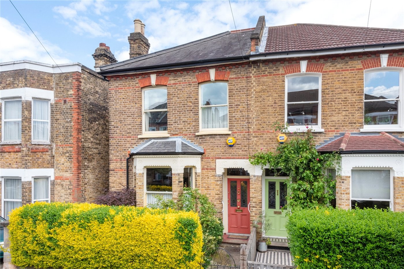 3 bedroom property for sale in Norwood Park Road, London, SE27 £625,000