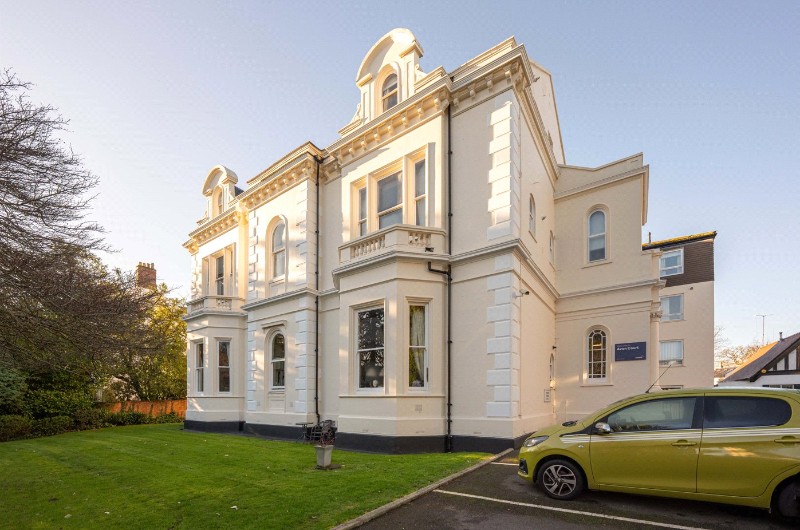 Kenilworth Road, Leamington Spa, Warwickshire, CV32