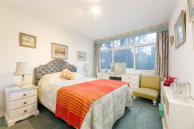 Arlesey Close, London, SW15