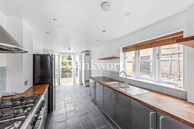 Glenwood Road, London, N15