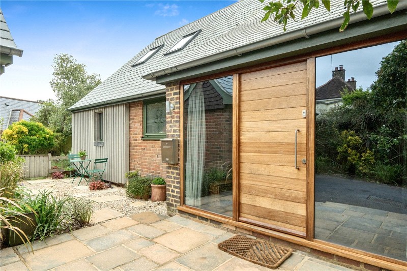 Bat & Ball Lane, Farnham, Surrey, GU10