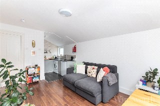 New Cross Road, London, SE14