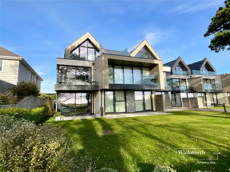 Wharncliffe Road, Highcliffe, Christchurch, Dorset, BH23