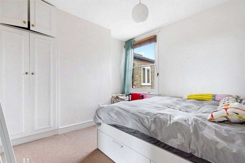 Larden Road, London, W3