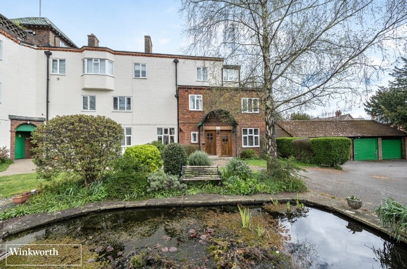 Richmond Road, Basingstoke, Hampshire, RG21