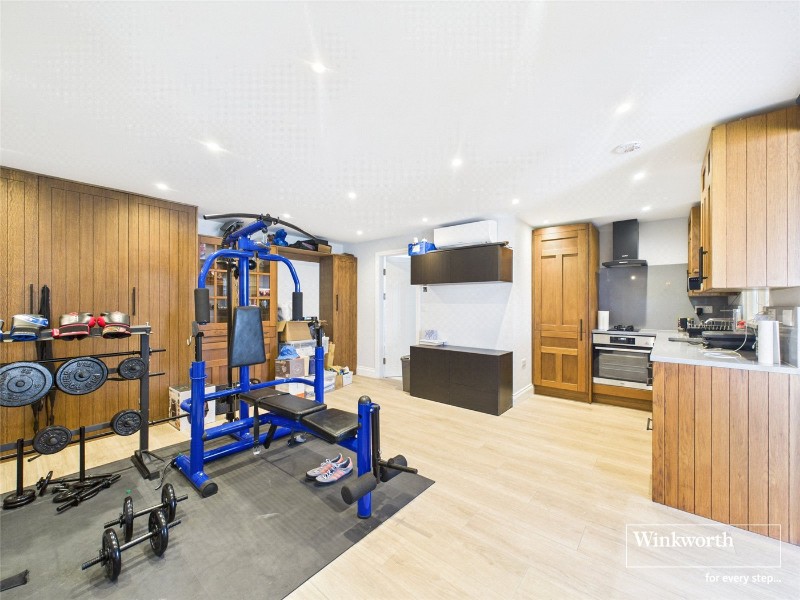 Highmeadow Crescent, Colindale, London, NW9