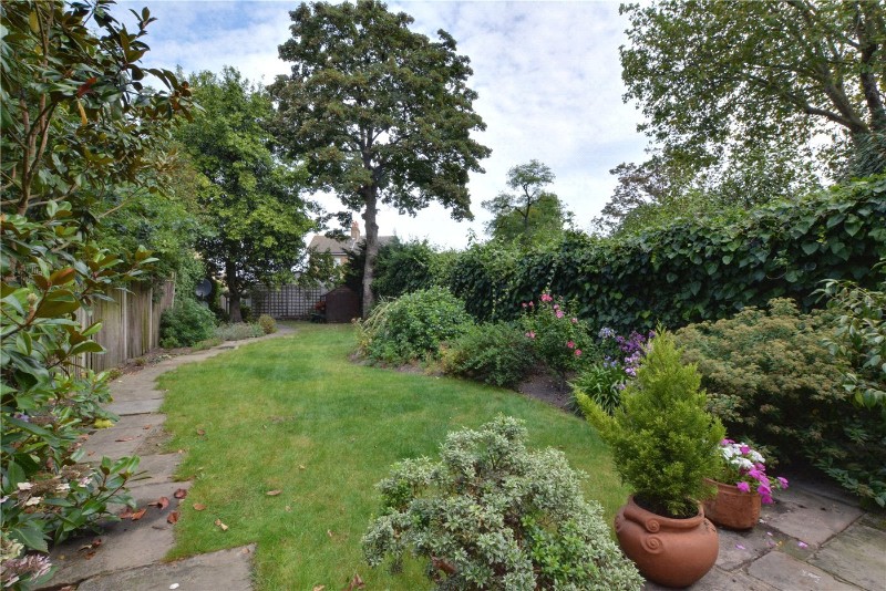 Shooters Hill Road, Blackheath, London, SE3