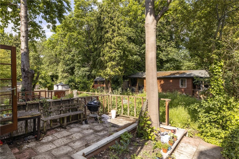 Croxted Road, London, SE21