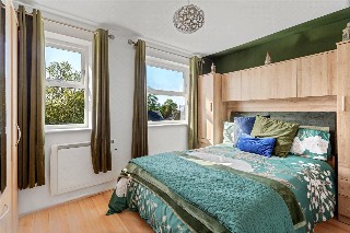 Henry Doulton Drive, London, SW17