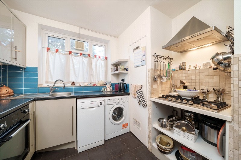 Whitnell Way, London, SW15