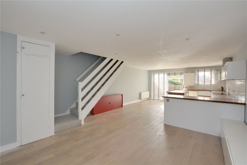 Manor Way, London, SE3