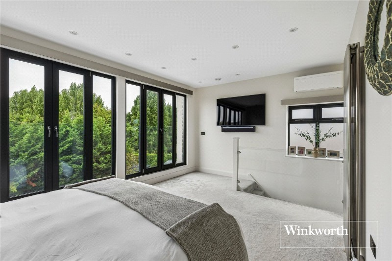 Beechwood Avenue, Finchley, London, N3