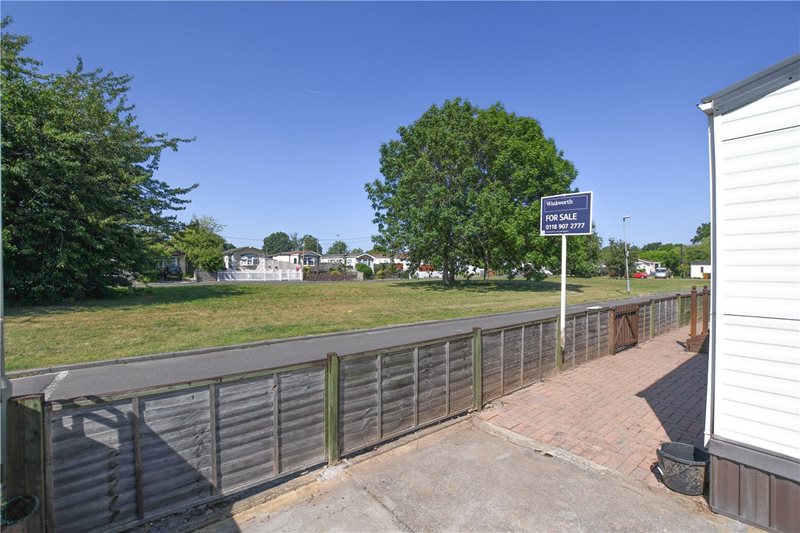 Grovelands Park, Winnersh, Wokingham, Berkshire, RG41