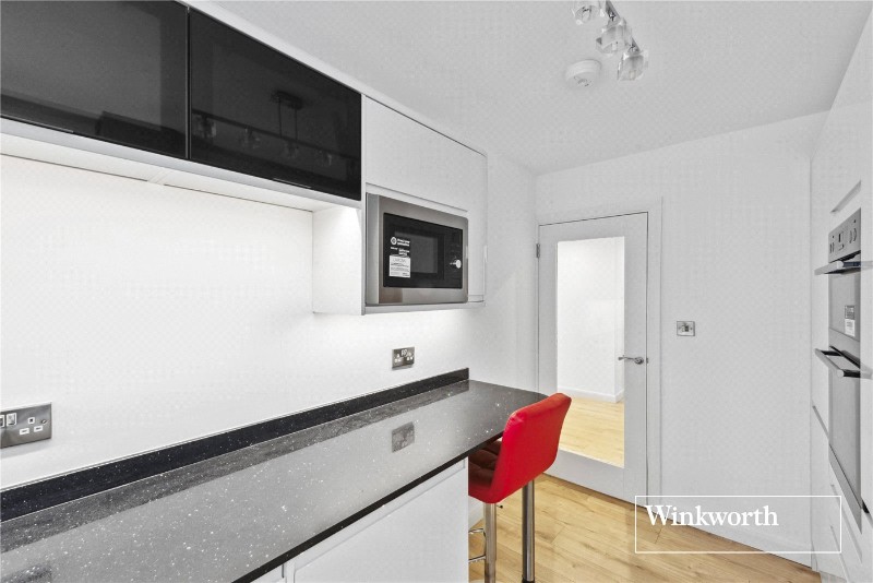 Hendon Lane, Finchley, London, N3