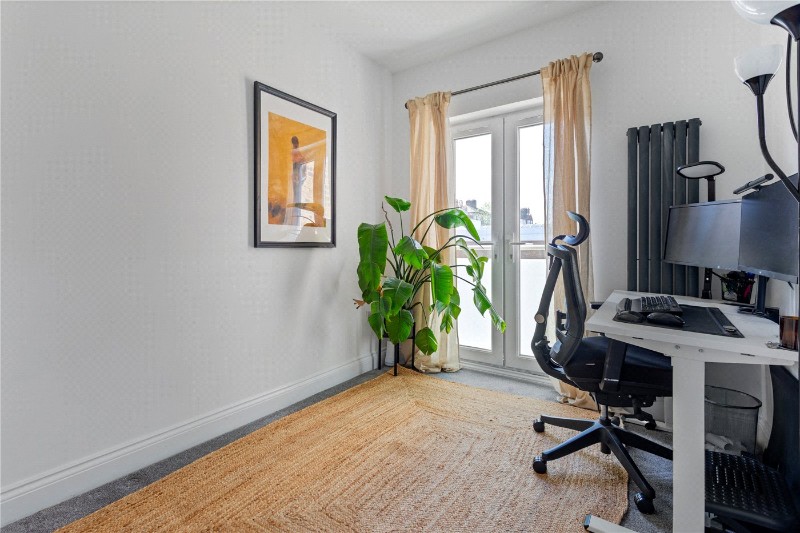Holdernesse Road, London, SW17