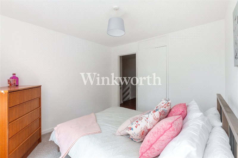 Erskine Crescent, London, N17
