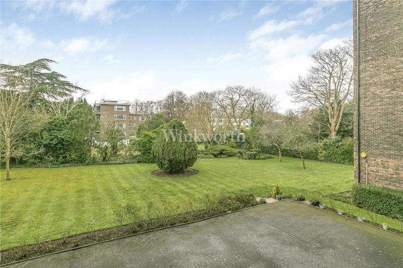 Wickham Road, Beckenham, BR3