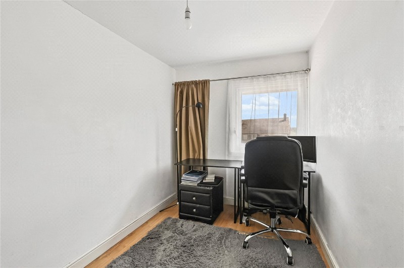 Mead Way, Bromley, BR2