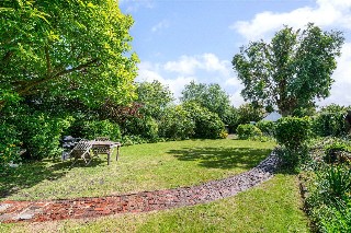 Main Road, Nutbourne, Chichester, West Sussex, PO18