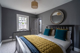 Palace Road, London, SW2