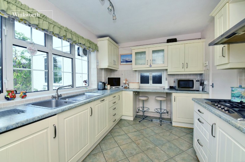 Northey Avenue, Cheam, Sutton, Surrey, SM2