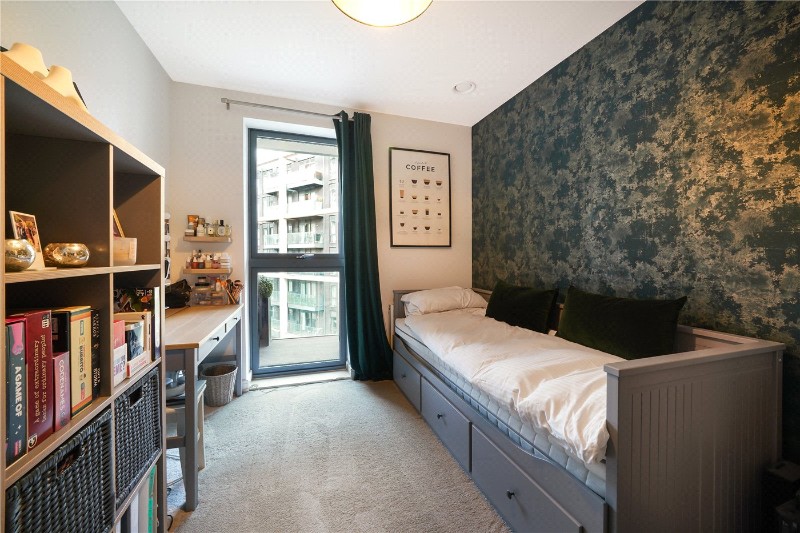 Osiers Road, London, SW18