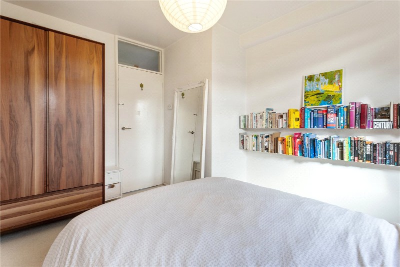 Nimrod Road, London, SW16