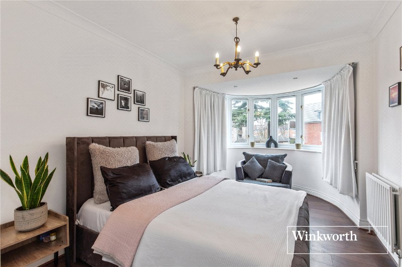 Hendon Lane, Finchley, London, N3
