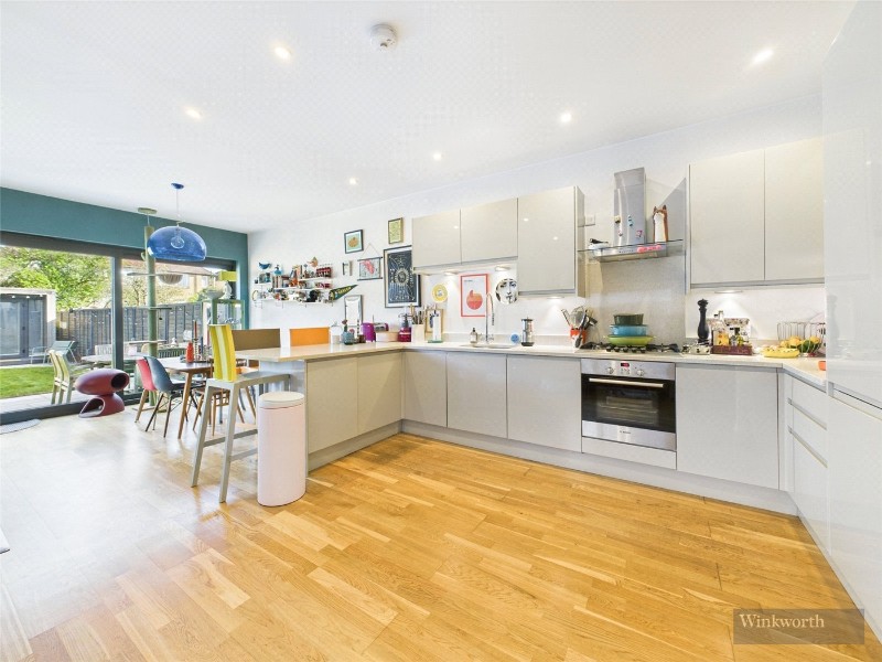 Tolworth Park Road, Surbiton, United Kingdom, KT6