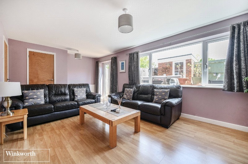 Novello Close, Basingstoke, Hampshire, RG22