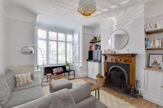 Wellington Gardens, Charlton, London, SE7