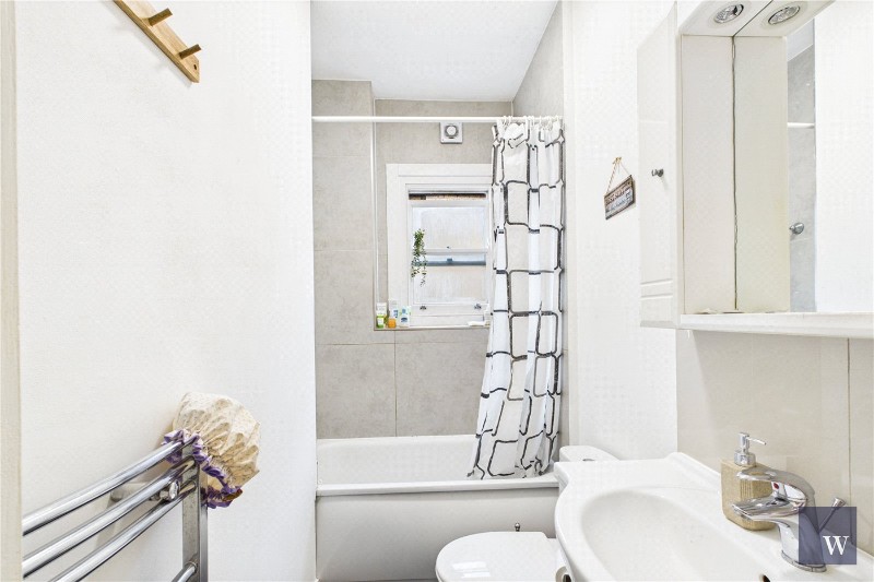 Croxted Road, London, SE21