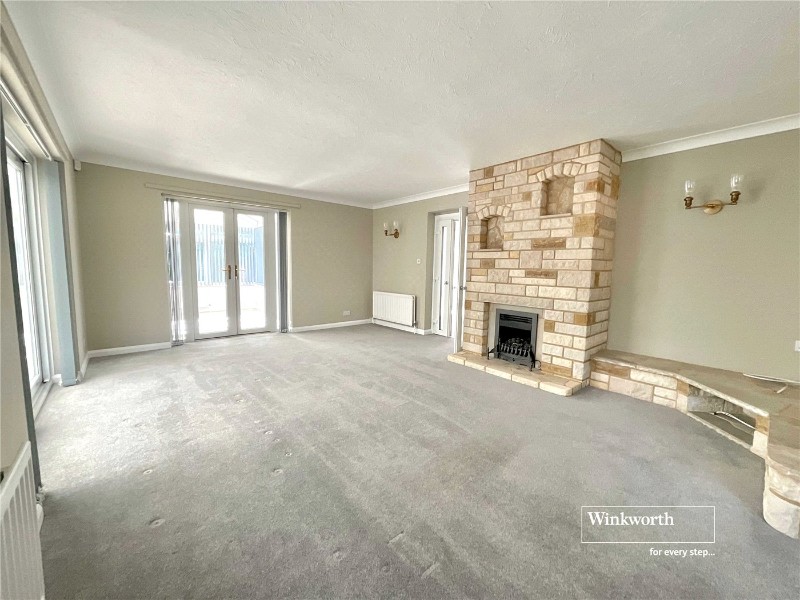 Vecta Close, Friars Cliff, Christchurch, Dorset, BH23