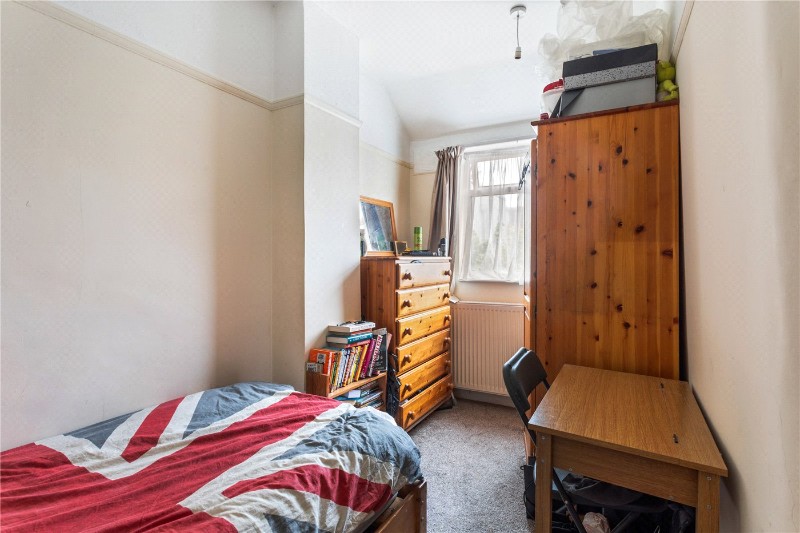Kempshott Road, London, SW16
