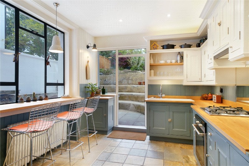Mount View Road, London, N4