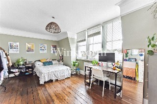 Grand Parade, Green Lanes, London, N4