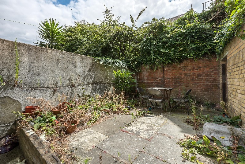 Henshaw Street, London, UK, SE17