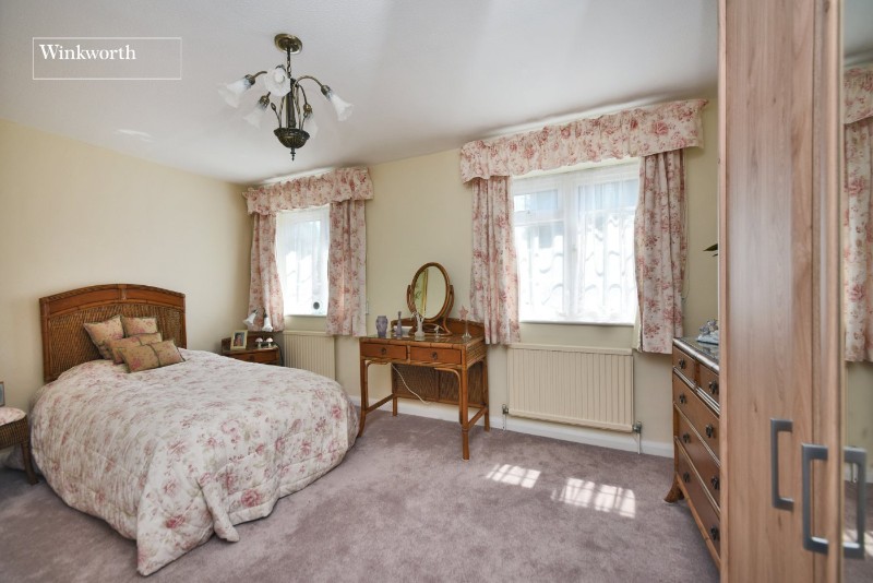 Roberts Close, Cheam, Sutton, SM3
