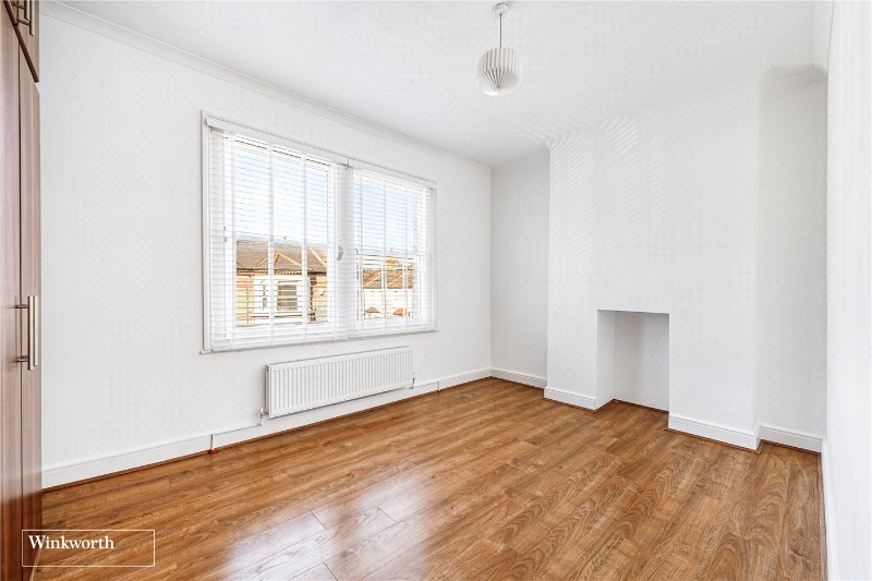 Alkerden Road, London, W4